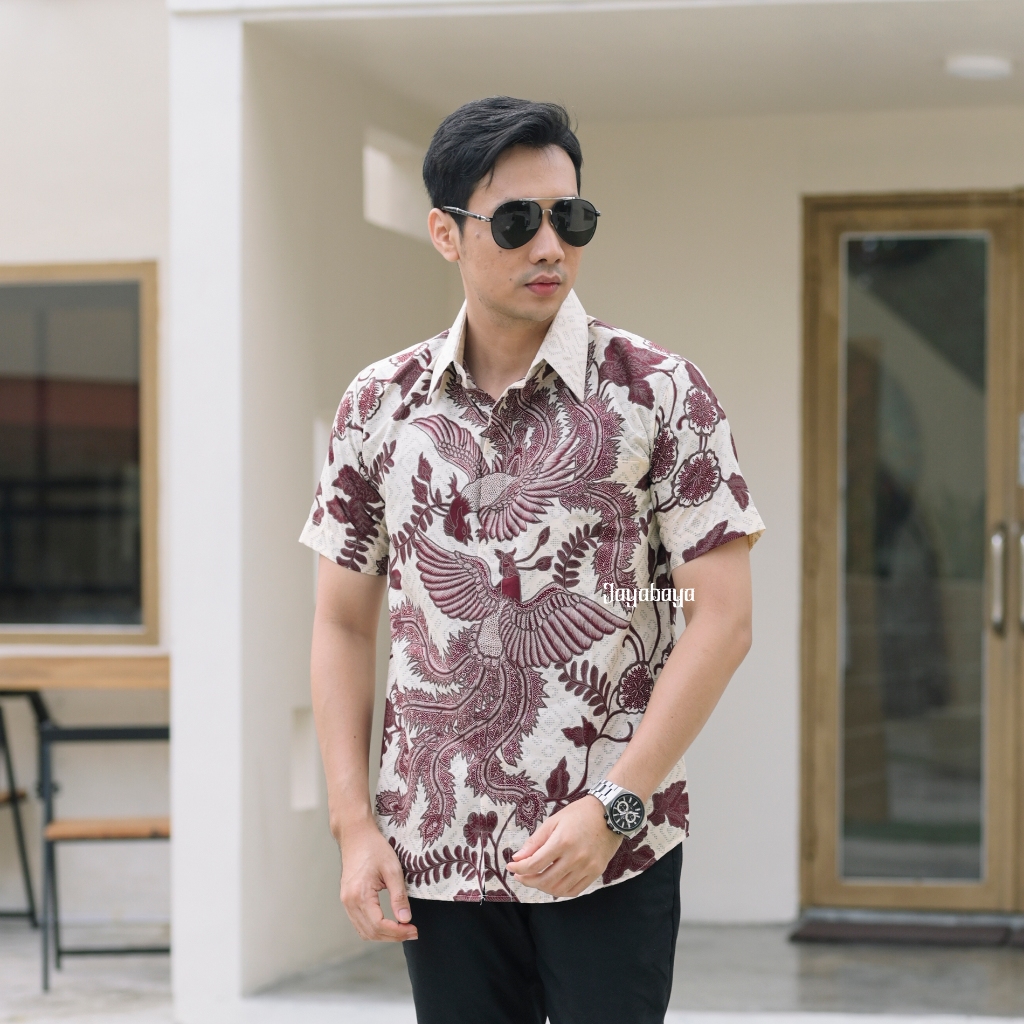 Jayabaya Batik SAGA Kemeja Batik Lengan Pendek