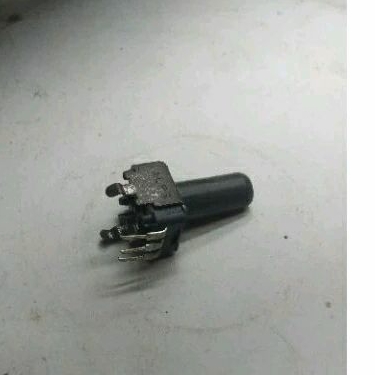 potensio volume   original Roland l Bk5 /Bk-3/XPs 10  stok lama