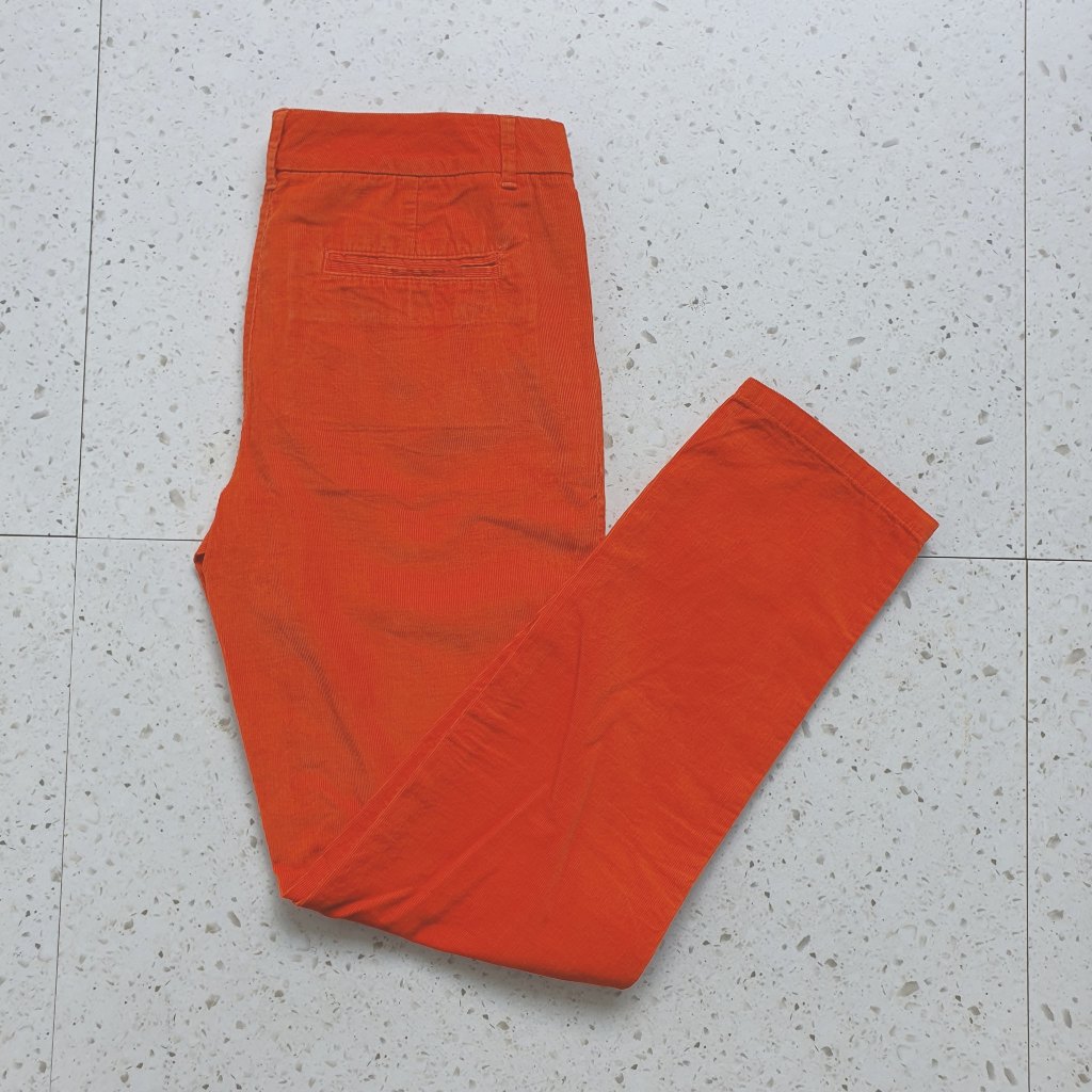 Celana Jeans Panjang Corduroy Wanita GAP / Size 29 - Lingkar 77 cm / Bekas - Second - Preloved