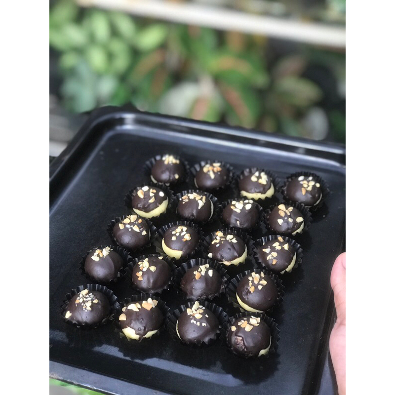 

PROMO KUE KERING LEBARAN MURAH CHOCO BALL