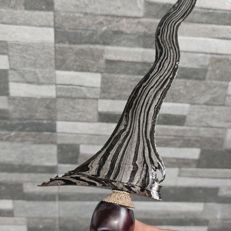 Keris carangsoka luk 9 tundung madiun