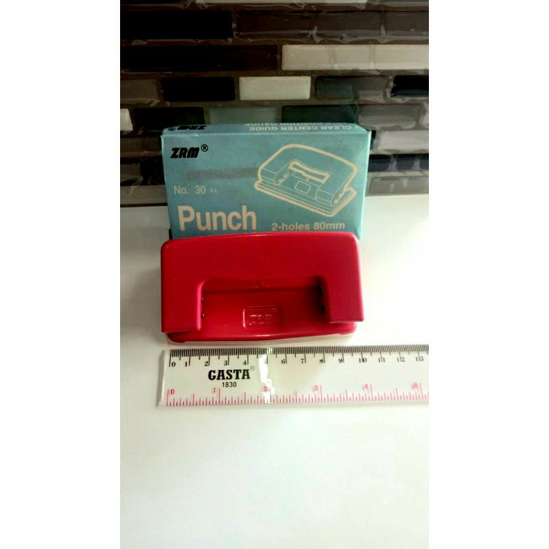 

pembolong kertas kecil / punch 2 lubang no 30
