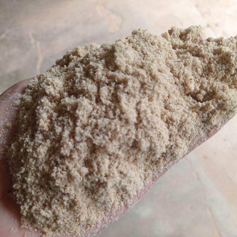 Dedak pakan ayam