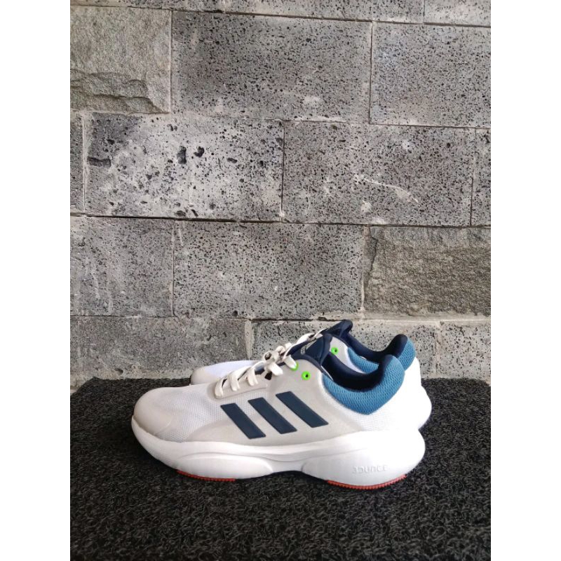 sepatu adidas responce second original