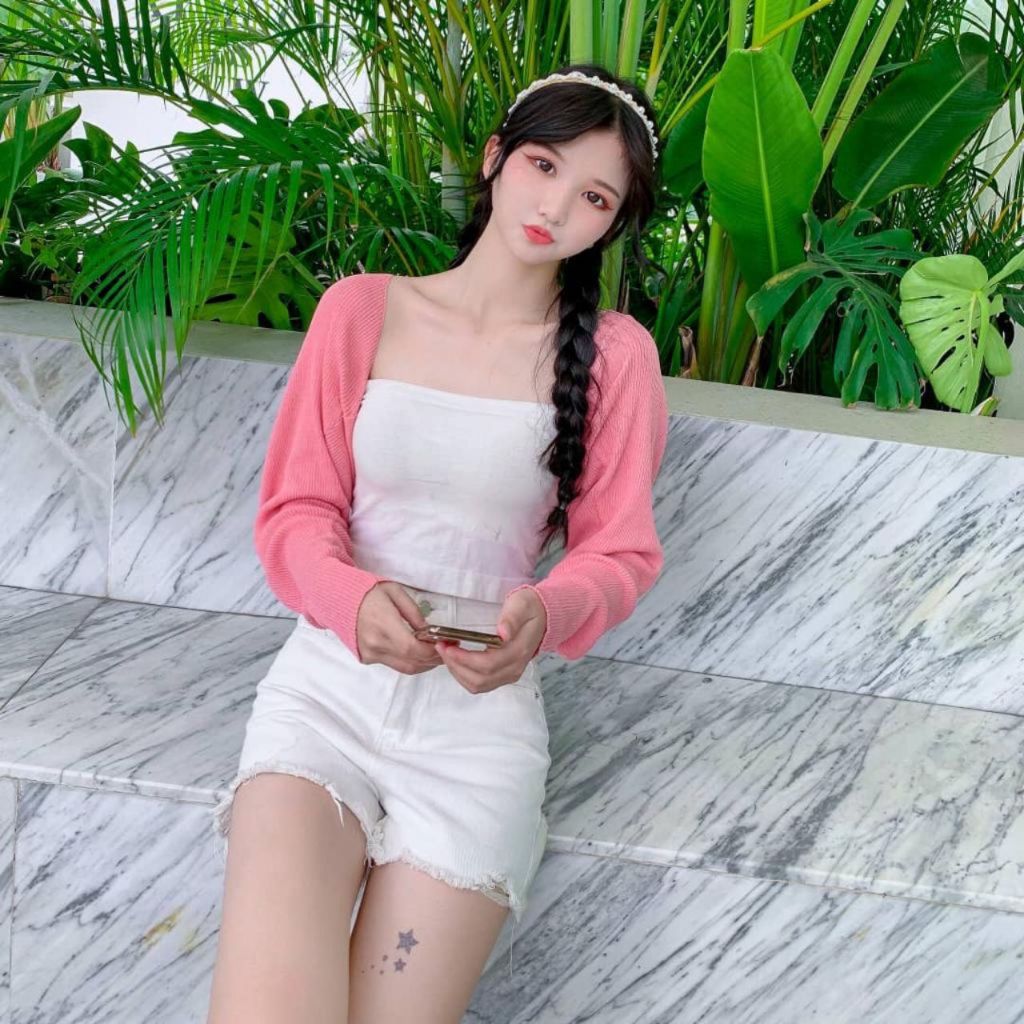 Match All Knit Crop Mini Cardigan B3820