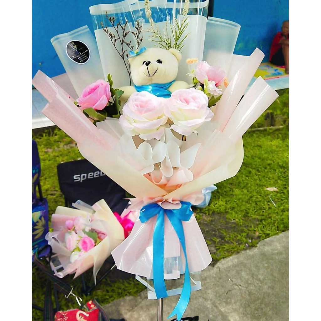 Buket bunga medium/Buket bunga/Buket boneka/buket boneka dan bunga artificial