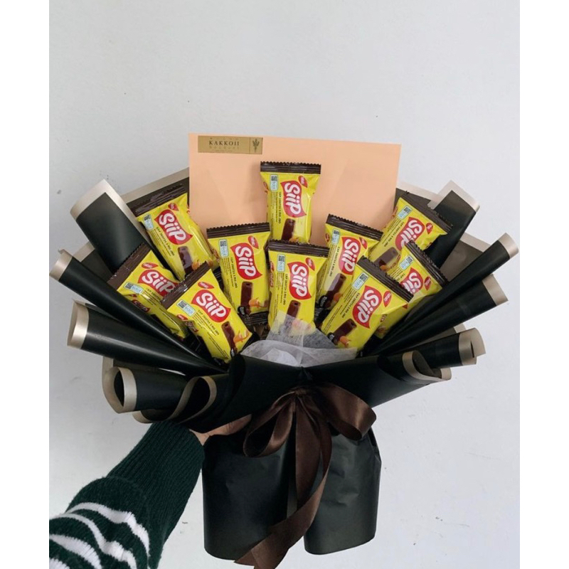 

Bouquet snack murah// buket jajanan// gift wisuda// kado snack// buket makanan