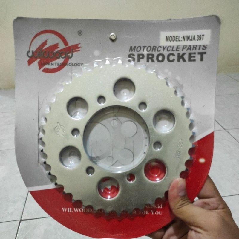 Gir gear belakang ninja 150r/ninja 150rr 428-36/37/38/39/40