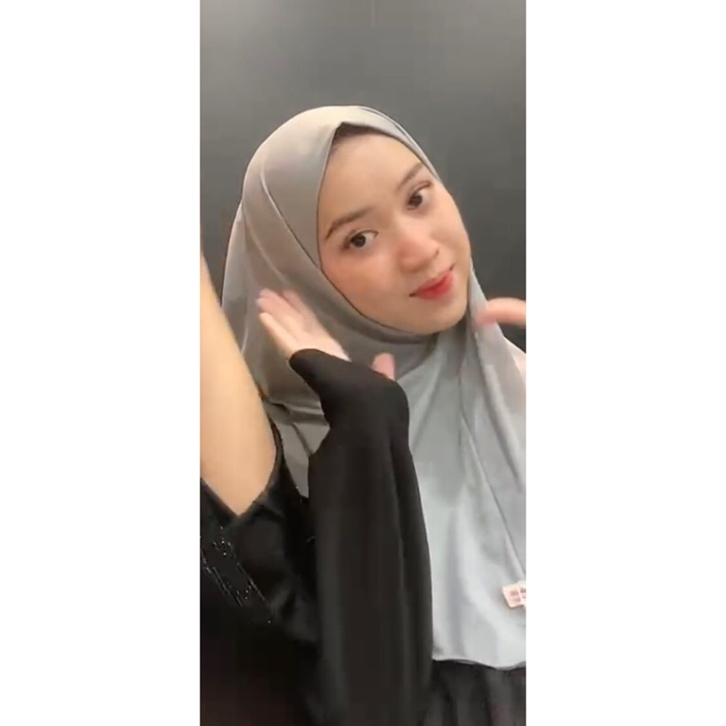Dailyna hijab bergo (hijab putih sekolah)