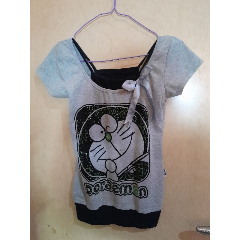 kaos doraemon preloved