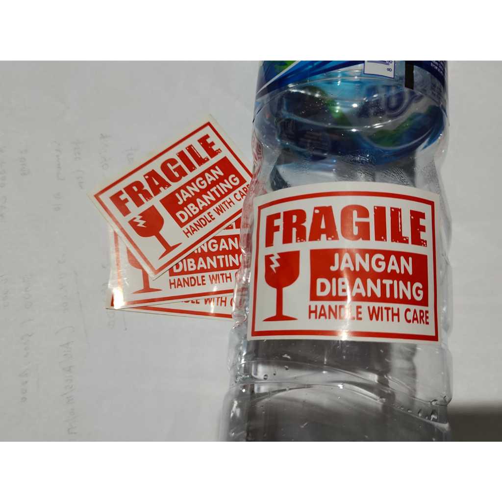 

STICKER FRAGILE Pecah Belah jangan dibanting : Qty 50 Pcs