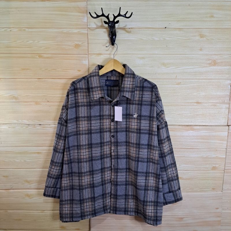 KEMEJA FLANEL Beverly hills Polo Club Kode AF46       Size M (oversize)   P70   L69 (oversize)