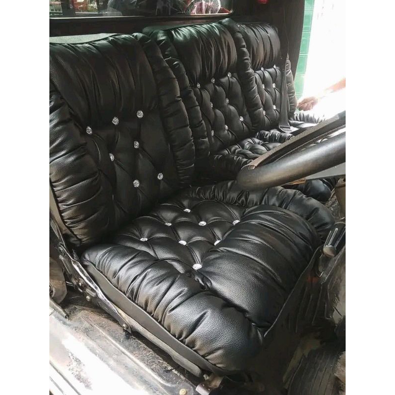 Sarung jok / Cover jok variasi untuk mobil ( Mitsubishi L300 ) Model full sofa kancing