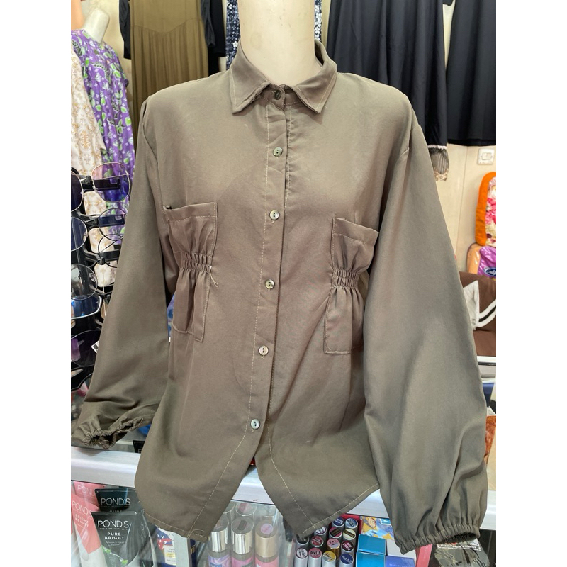 Aurora- Baju blouse Wanita warna Hijau Army