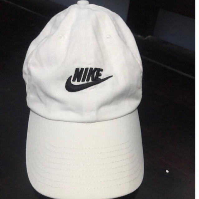 Topi Nike Putih Premium