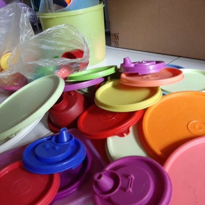 tutup-wadah tupperware second