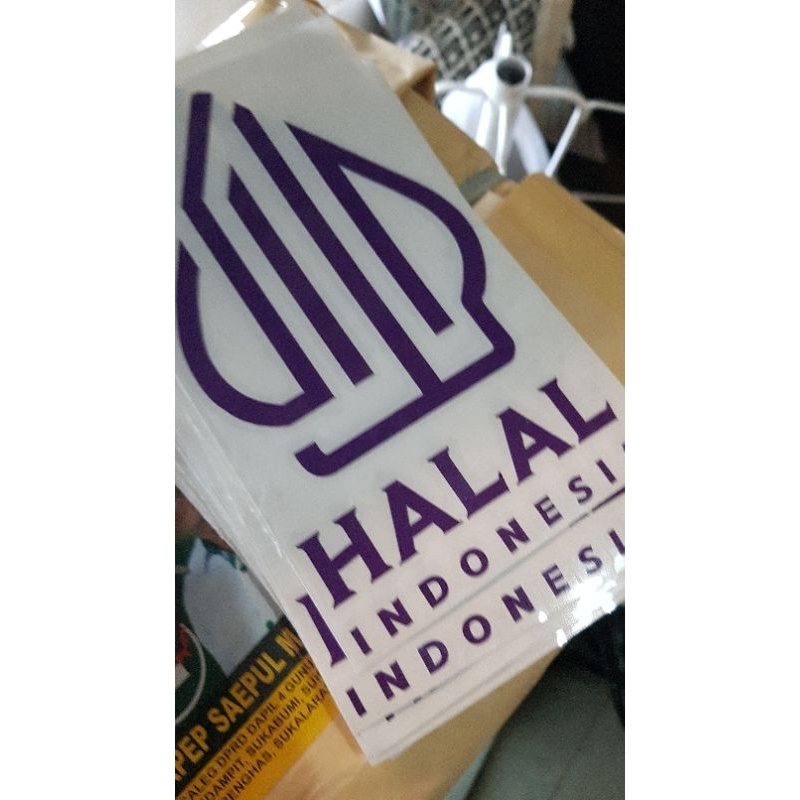 

stiker custom / stiker nama / stiker cutting