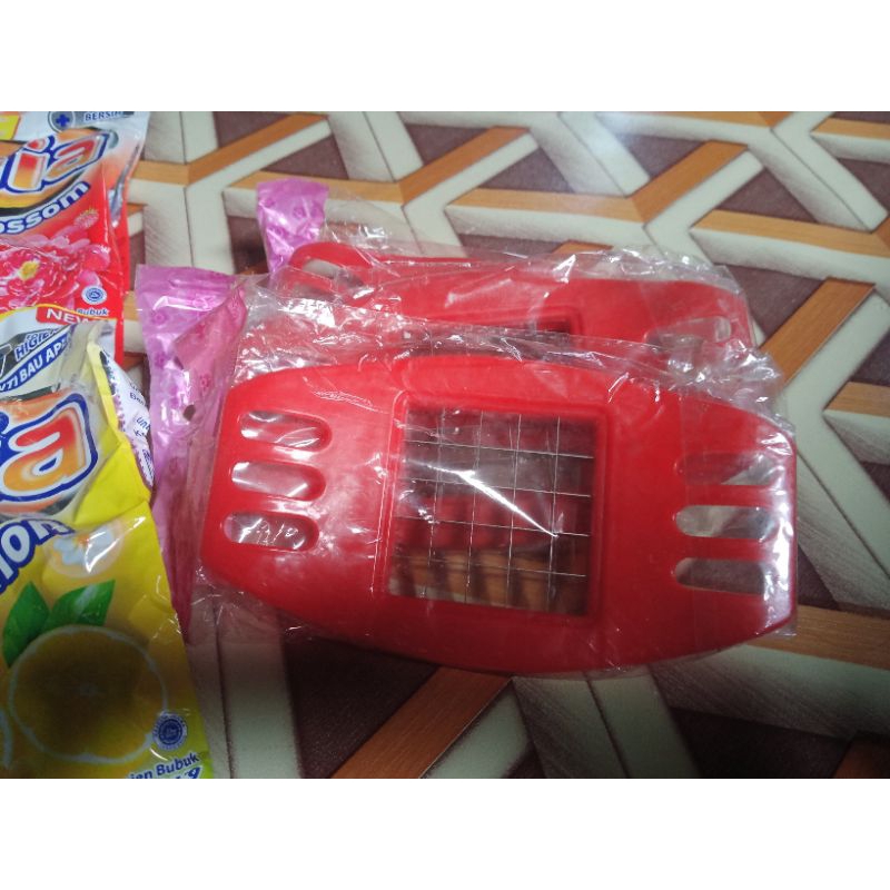 pemotong kentang serbaguna