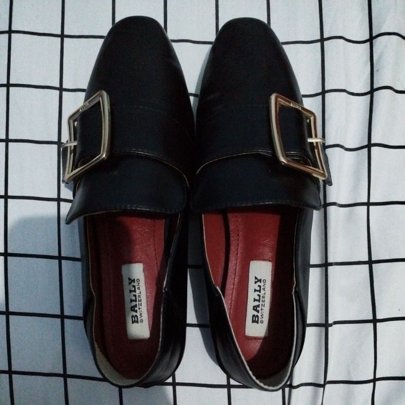 SEPATU BALLY SWITZERLAND HITAM SECOND MIROR