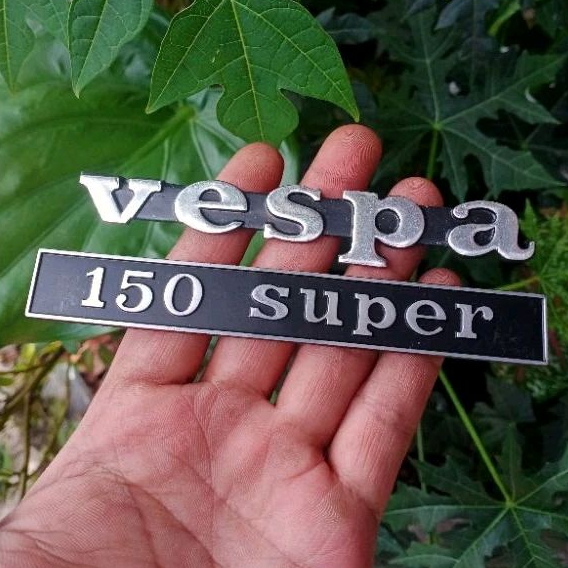 Emblem vespa super 150