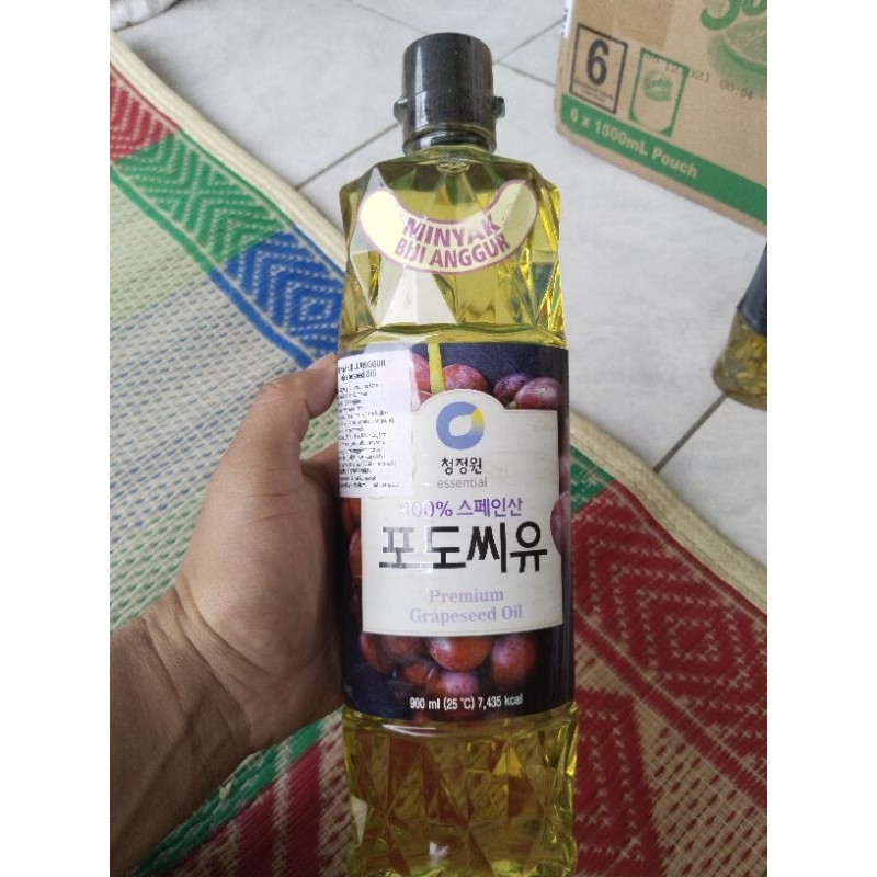 

chung jung one minyak biji anggur 900ml