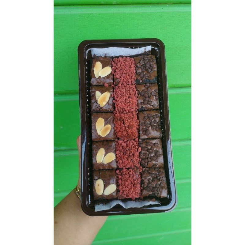 

Brownies Panggang 15 potong