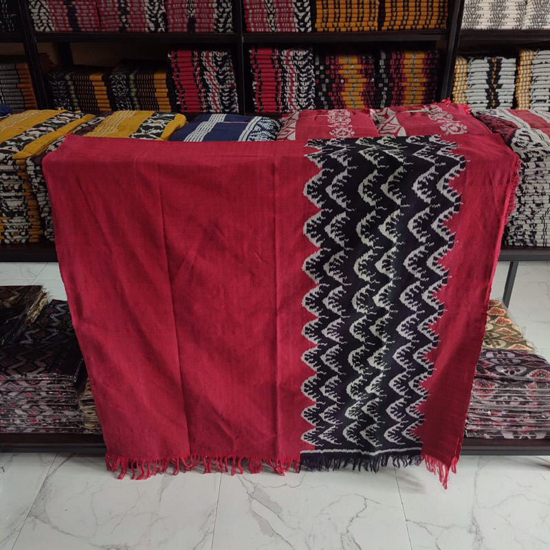 Tenun ikat ATBM kain tenun troso tenun ikat lombo tenun ntt tenun Bali tenun jepara