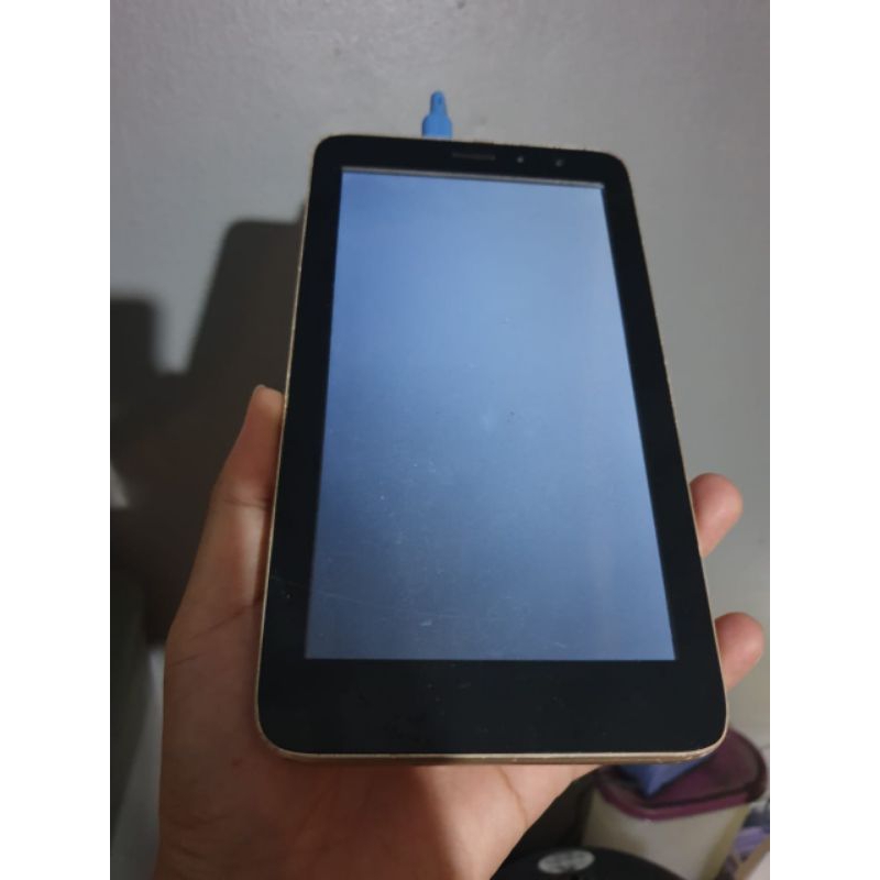 Tab Advan i7D 4G LTE Ram 1/8Gb mesin normal minus minta ganti lcd