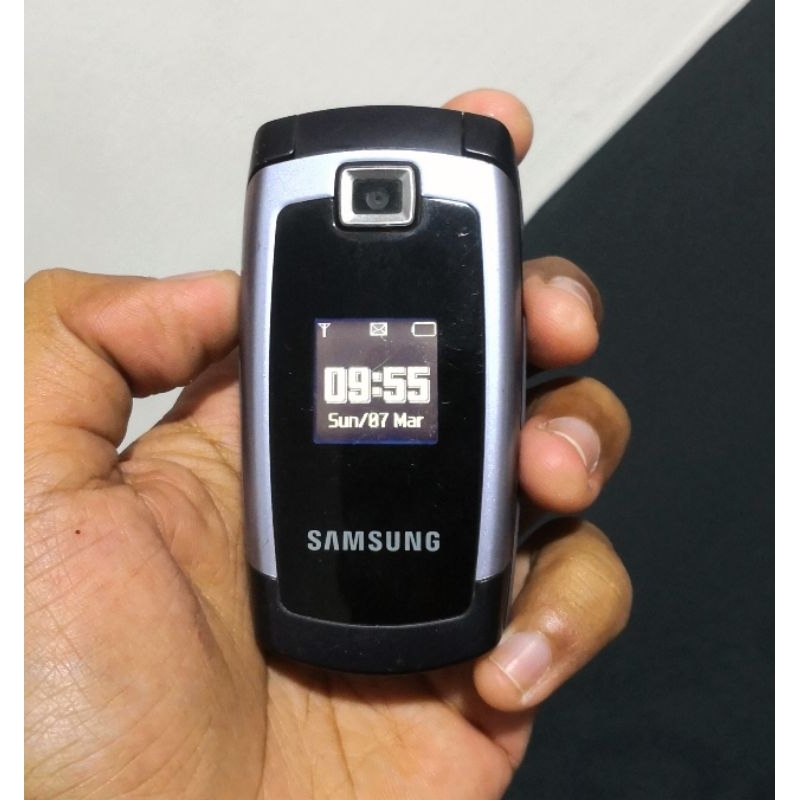 Hp jadul Samsung flip X680 samsung lipat Original hp unik antik hp langka