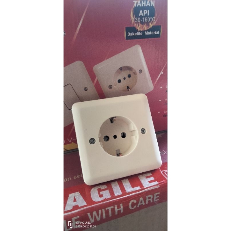 STOP KONTAK alat listrik harga grosir SNI