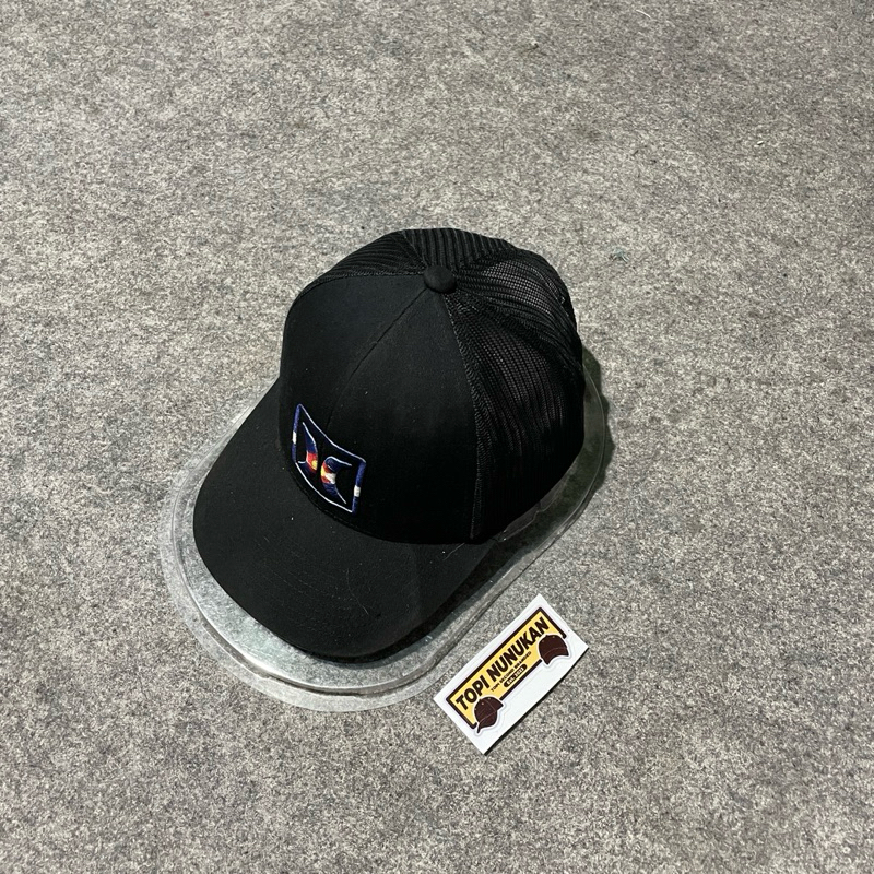 Topi Hurley Trucker Second