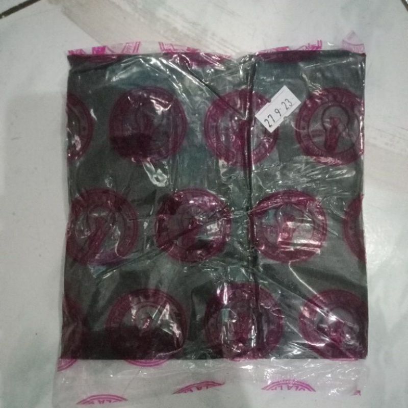 Kantong Plastik Bola Lampu 15 Hitam / Kantong Plastik Kecil Praktis