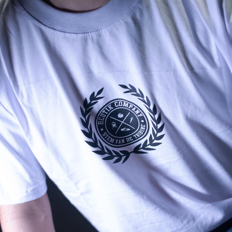 T-Shirt Stem Van De Tribune | White | Beutik Company