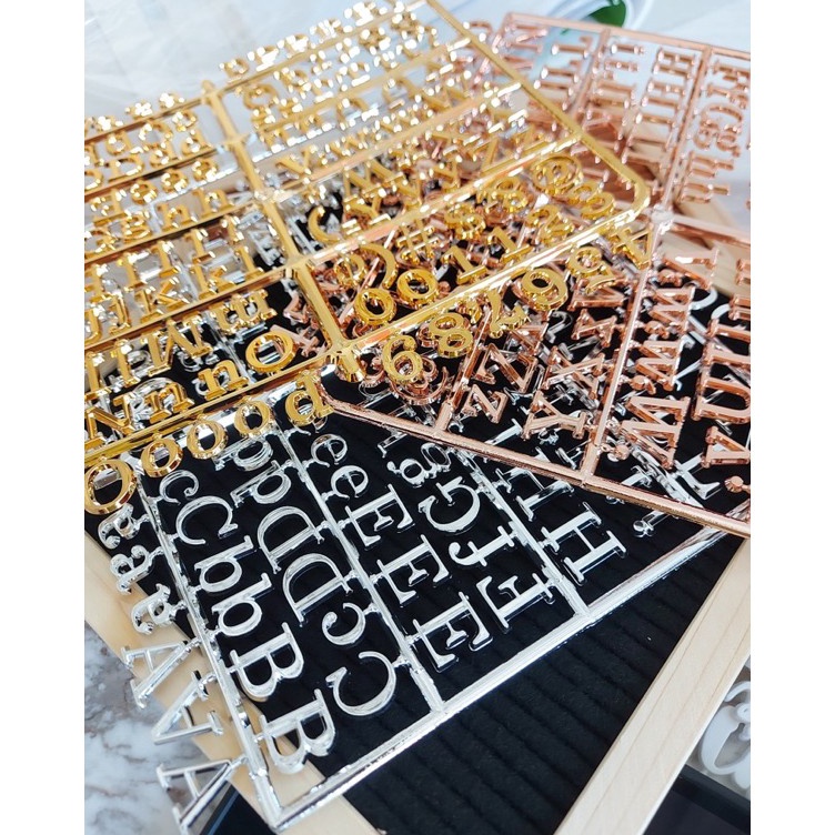 

Banyak Peminat Shiny letter for letter board