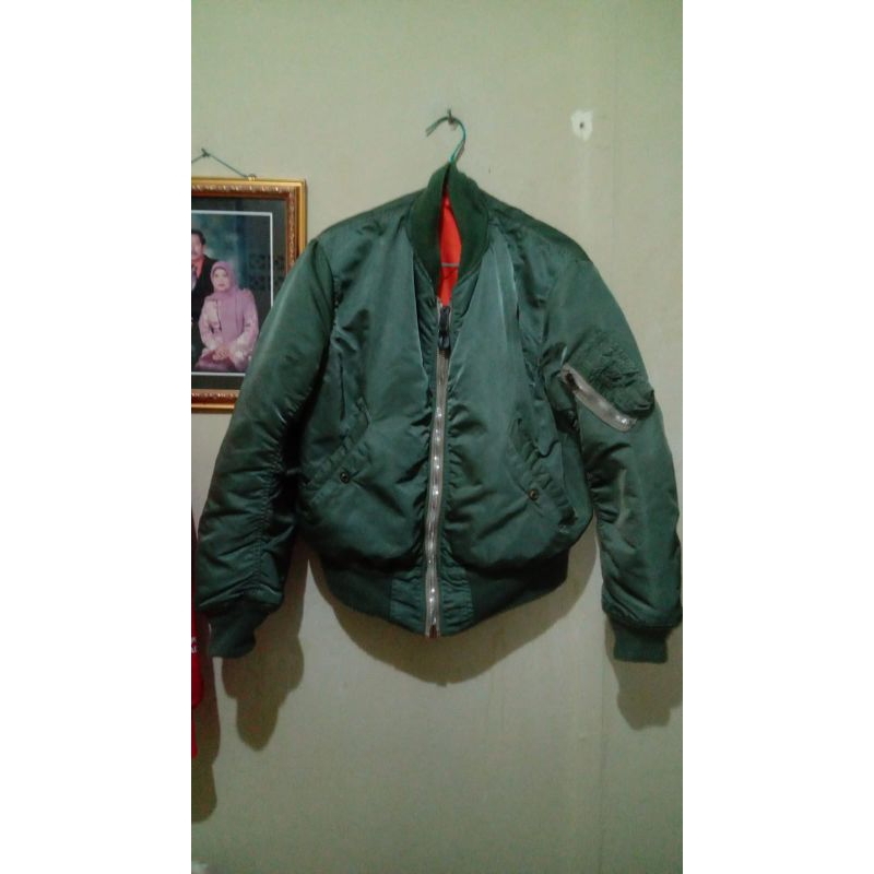 Alpha industries bomber jacket - s