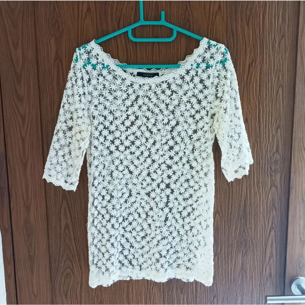 Atasan Wanita Brukat Icons Bunga Putih Broken White