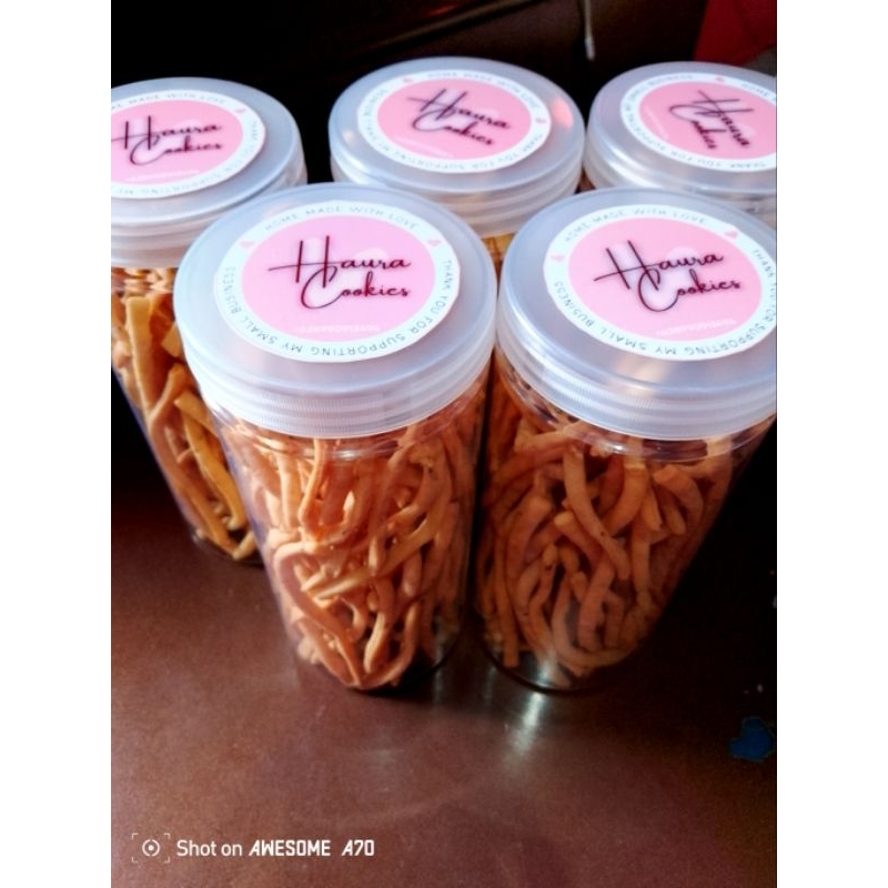 

Sistik Bawang / Stik Renyah Gurih / Snack Bandung /Stick Bawang / Haura Cookies / Berat 300 gr