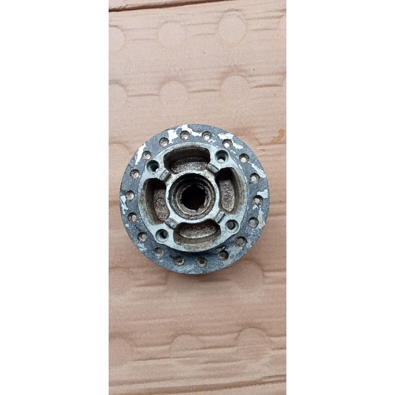 tromol depan Revo absolute bekas pakai ori copotan motor