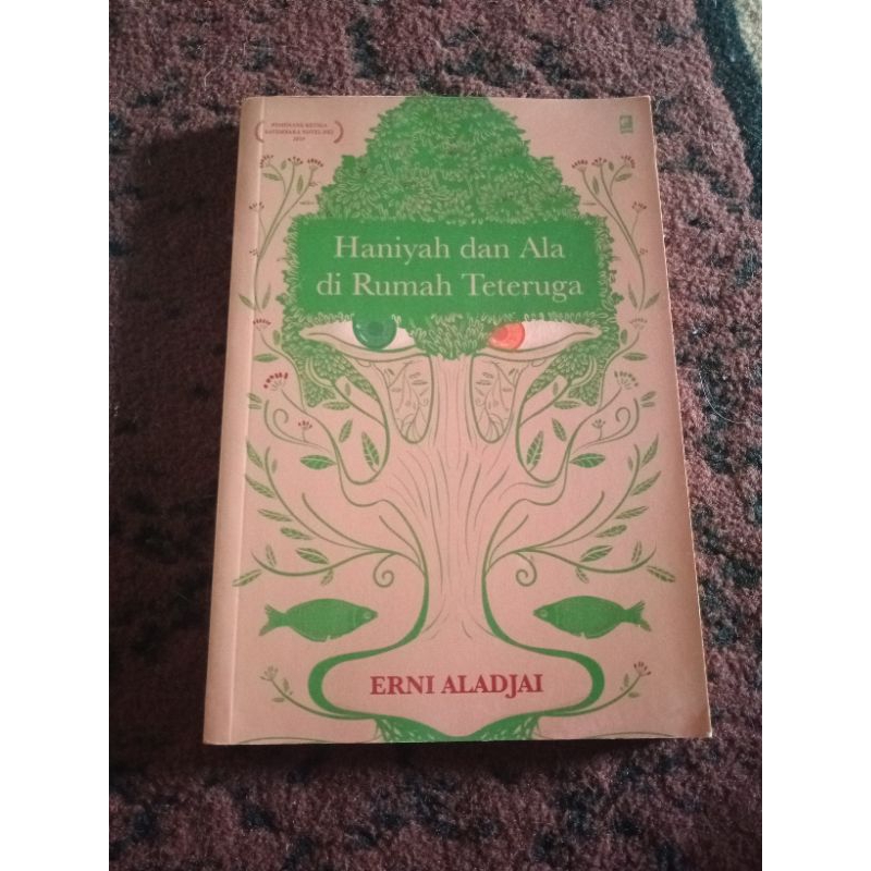 haniyah dan ala di rumah teteruga [booked]