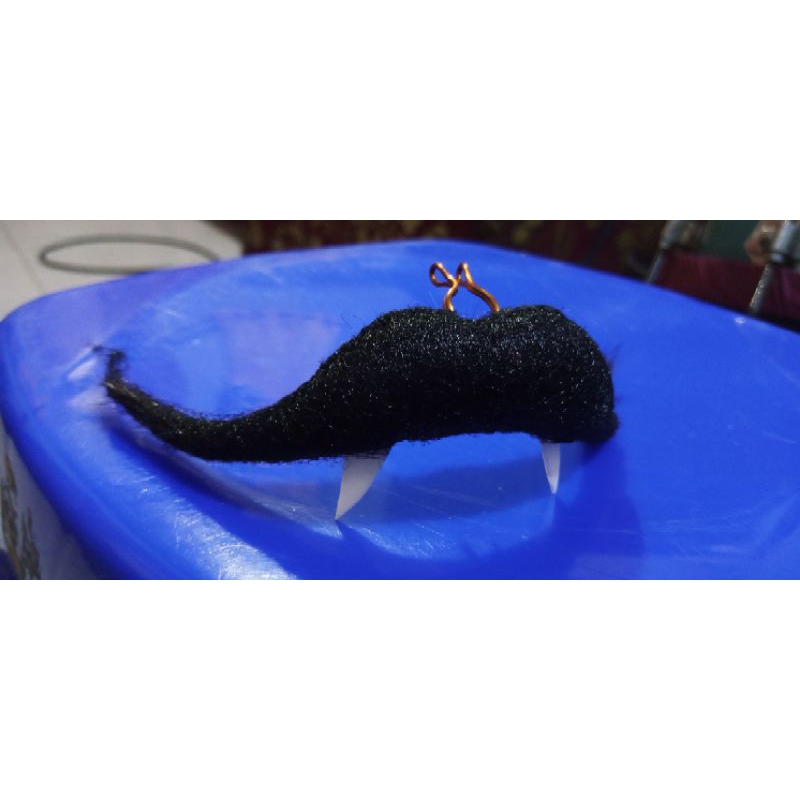 Jebres/kumis jaranan model taring
