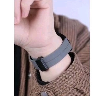 Strap Silicone Tali Magnetic Buckle Realme Techlife Watch R100