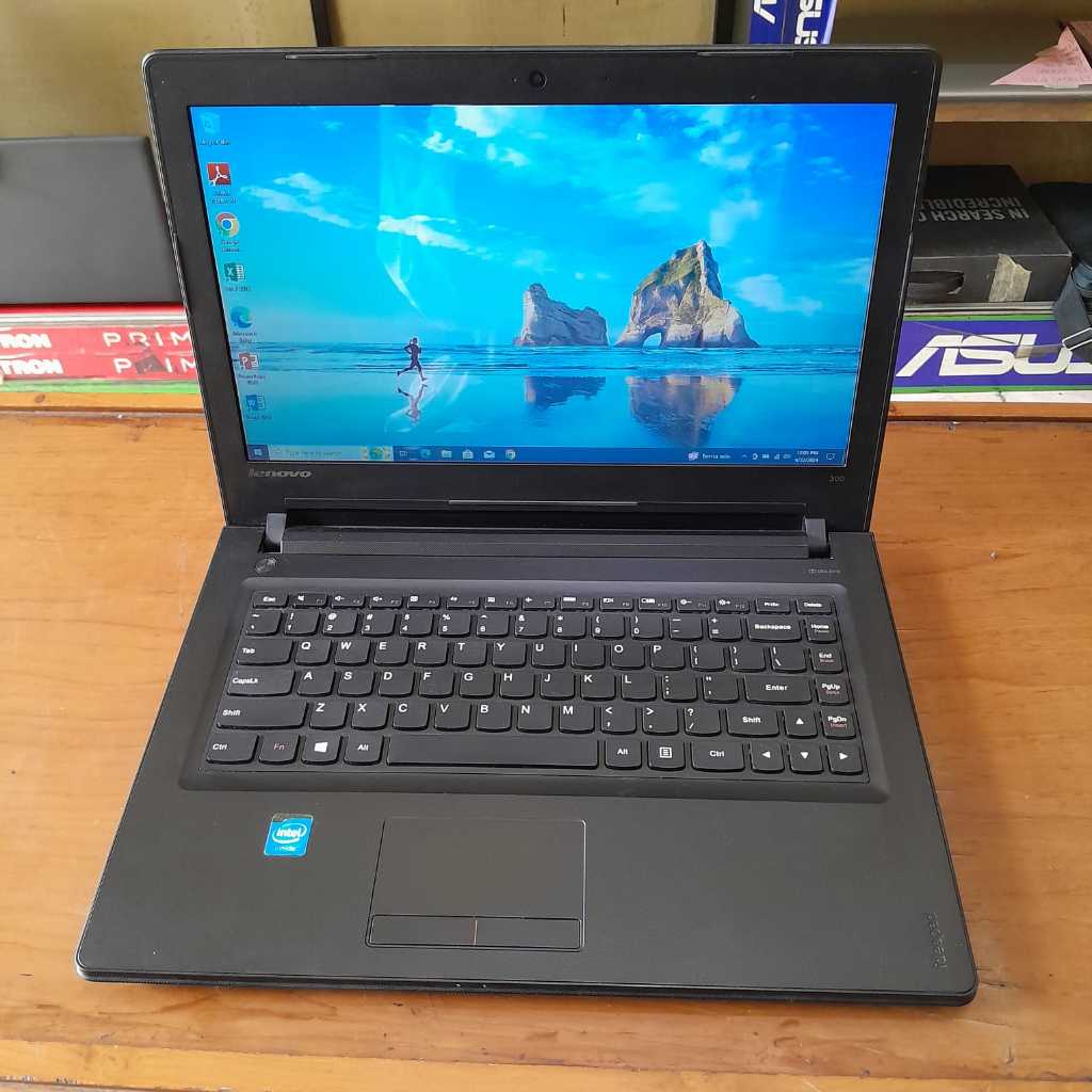 Lenovo IP 300  Celeron N3150 Ram 4 GB HDD 500