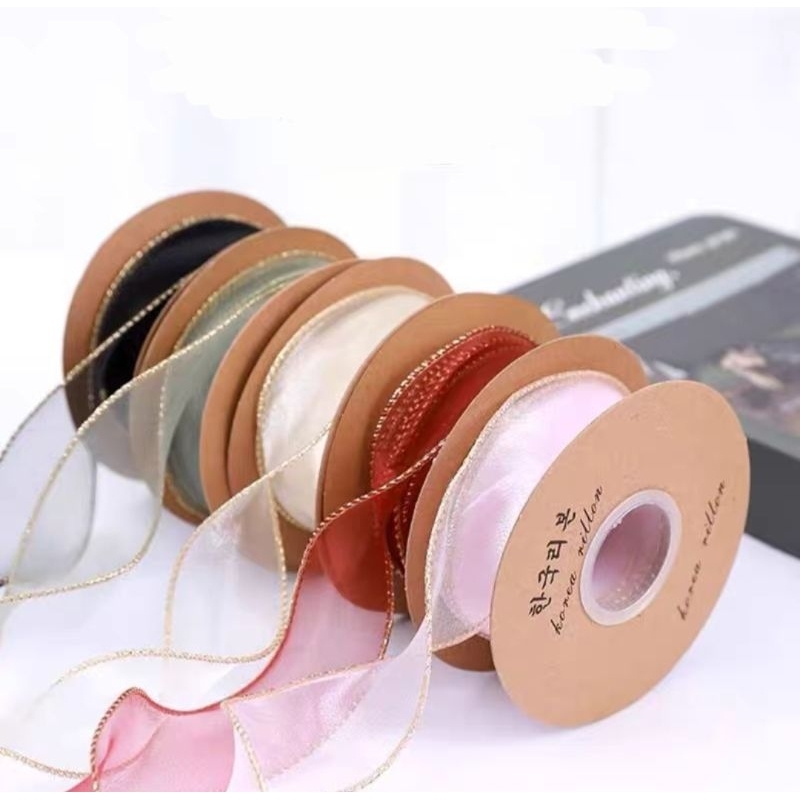 

( READY ) PITA ORGANDI | PITA ORGANZA | PITA FISHTAIL WAVE GELOMBANG LIST GOLD. lebar 4cm ( 1roll 9meter )