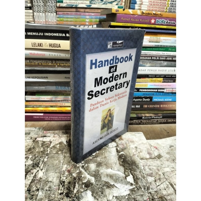 HANDBOOK OF MODERN SECRETARY by Asekma Don Bosco