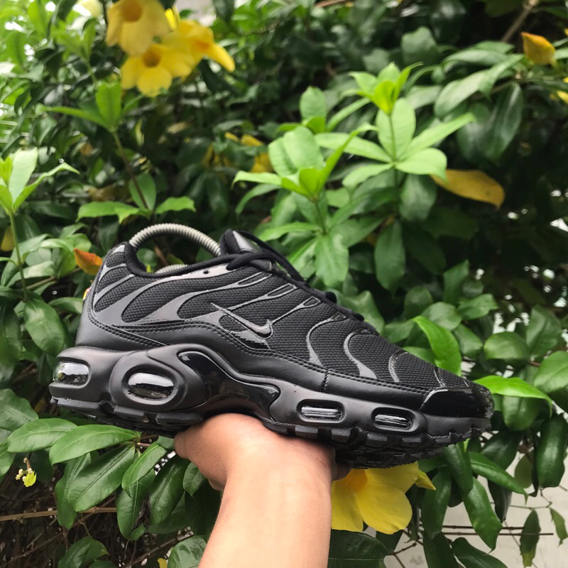 Link CO Nike TN Plus