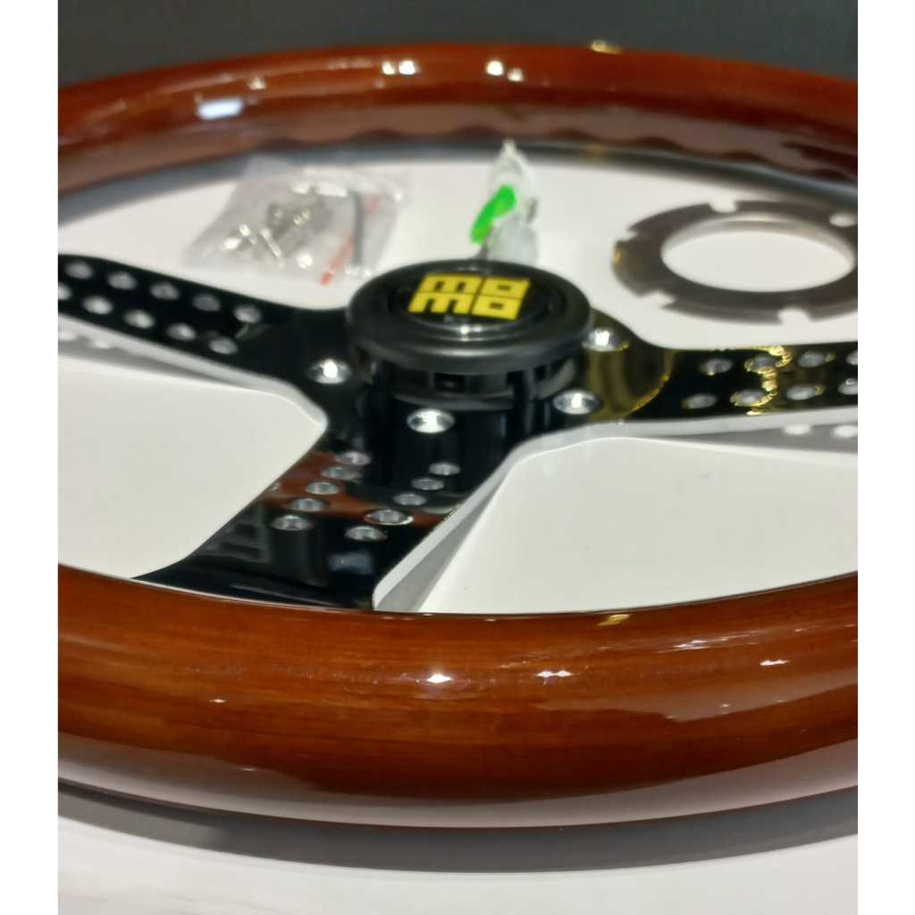 Stir Mobil Momo Kayu Palang Silver Universal / Steer Mobil Racing