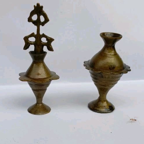 hiasan kuningan antik jadul