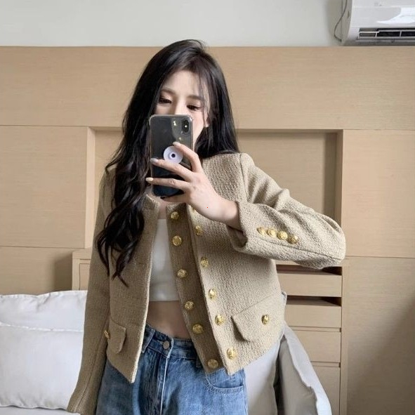 Blazer wanita jaket crop  Double Variasi Kancing Ala  M643