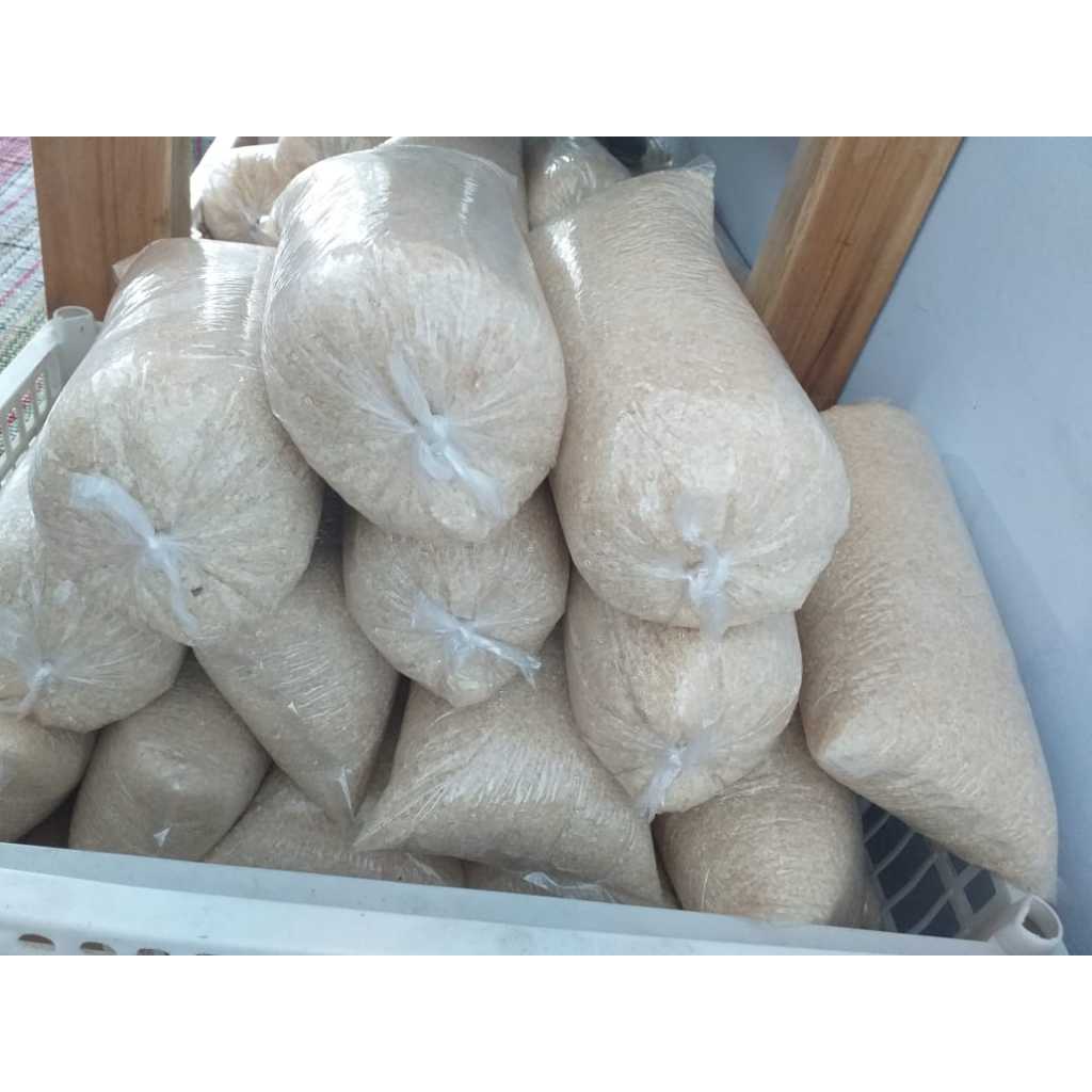 

Gula Pasir Berat 1kg Gula Pasir Kemasan Plastik Termurah