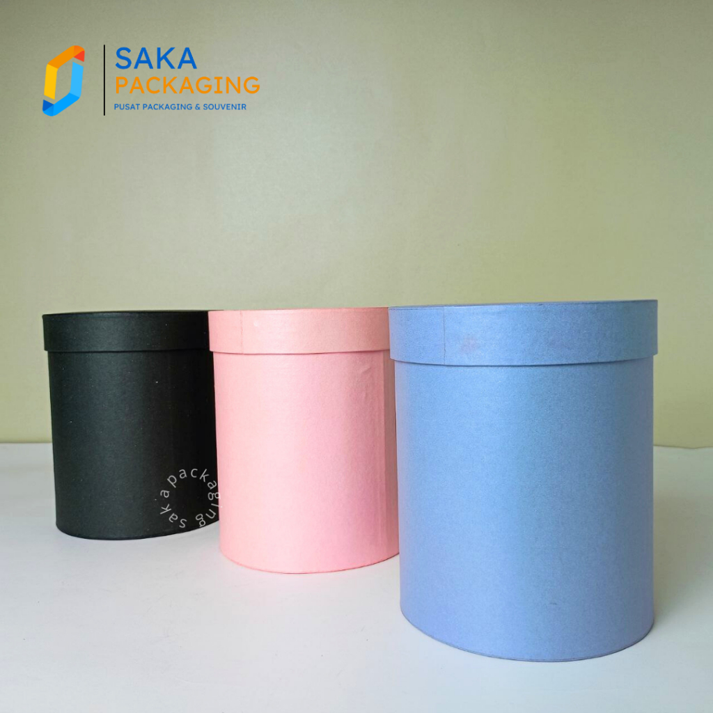 

Kotak kado bulat/ roundbox d10 t15/ flowerbox/ kotak hadiah/ hampers wisuda